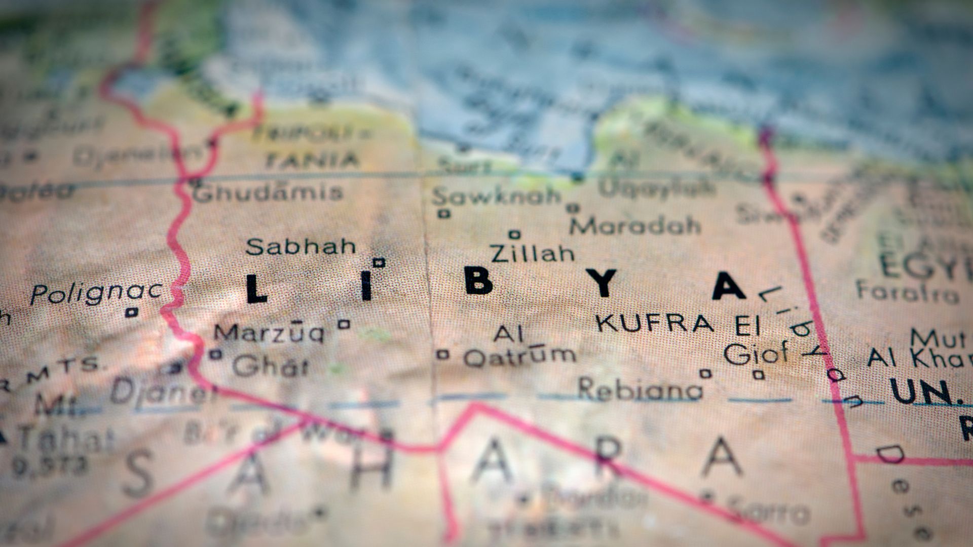 Réflexions sur la crise libyenne