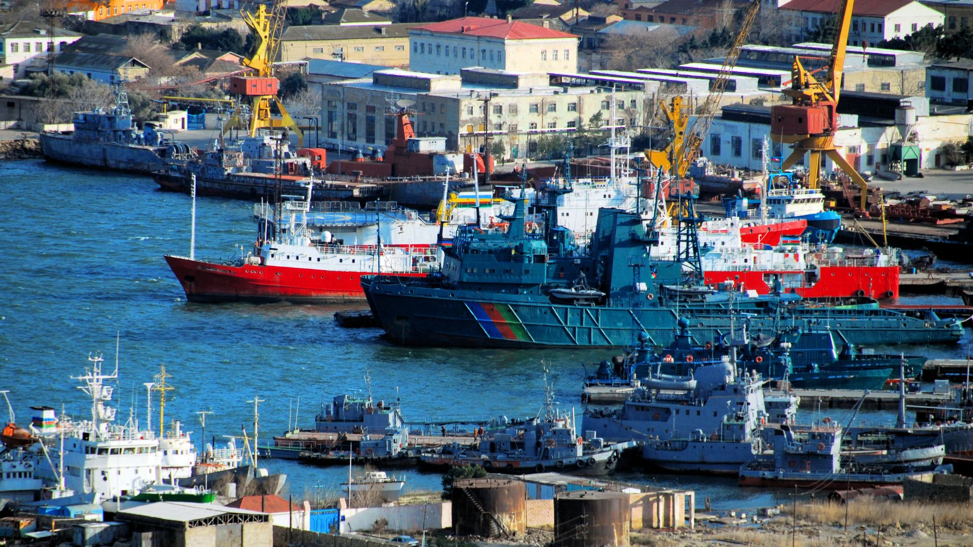 Des bases navales communes pour les marines européennes